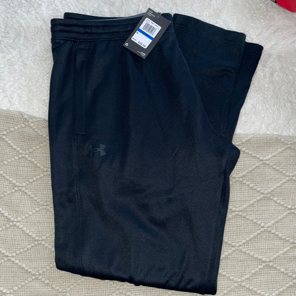 MENS BRAND NEW UA PANTS